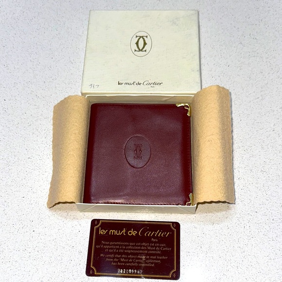 Le Must de Cartier Men's Burgundy Leather Wallet 1982 w card @ box